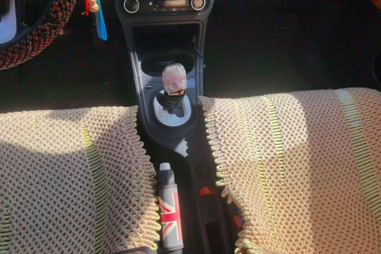 Used MG 3SW 2015 1.5L AMT Elite Model Gear Lever