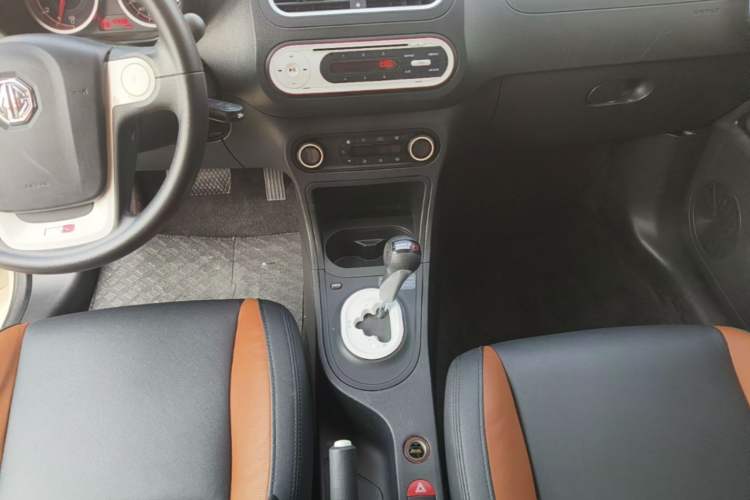 Used MG 3SW 2015 1.5L AMT Elite Model Gear Lever