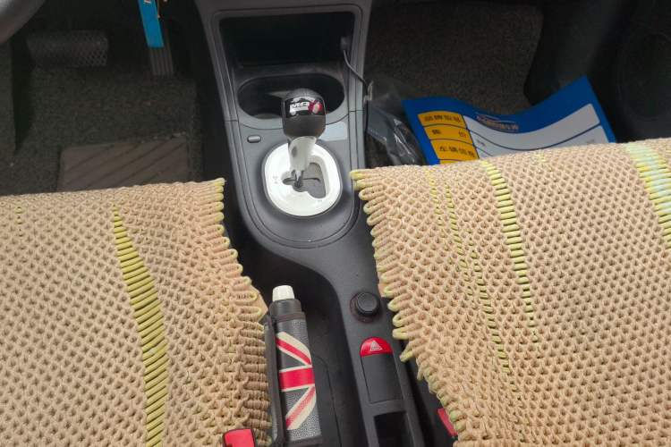 Used MG 3SW 2015 1.5L AMT Elite Model Gear Lever