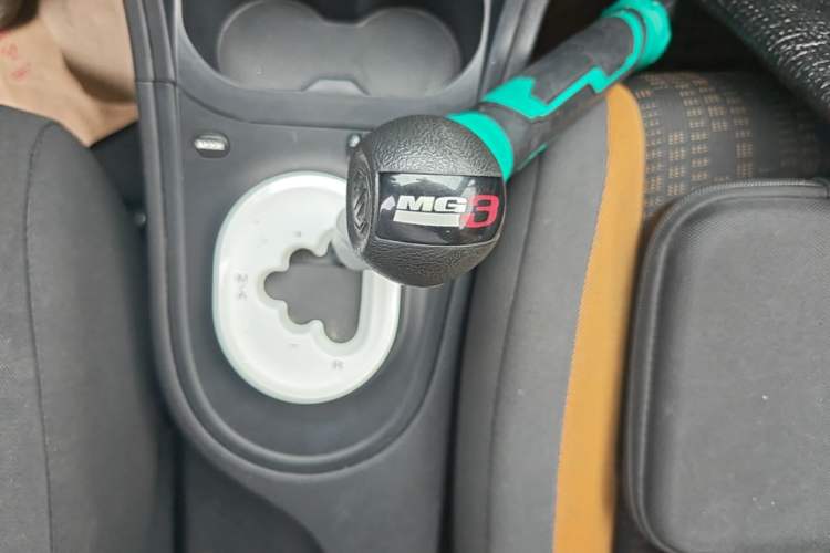 Used MG 3SW 2015 1.5L AMT Elite Model Gear Lever