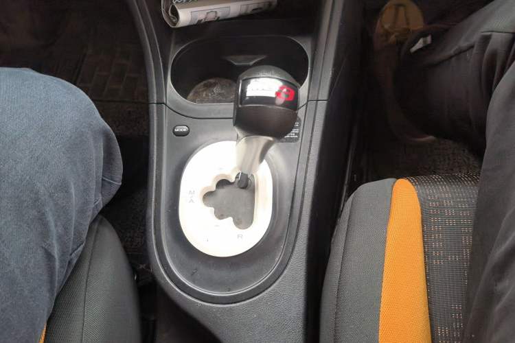 Used MG 3SW 2015 1.5L AMT Elite Model Gear Lever