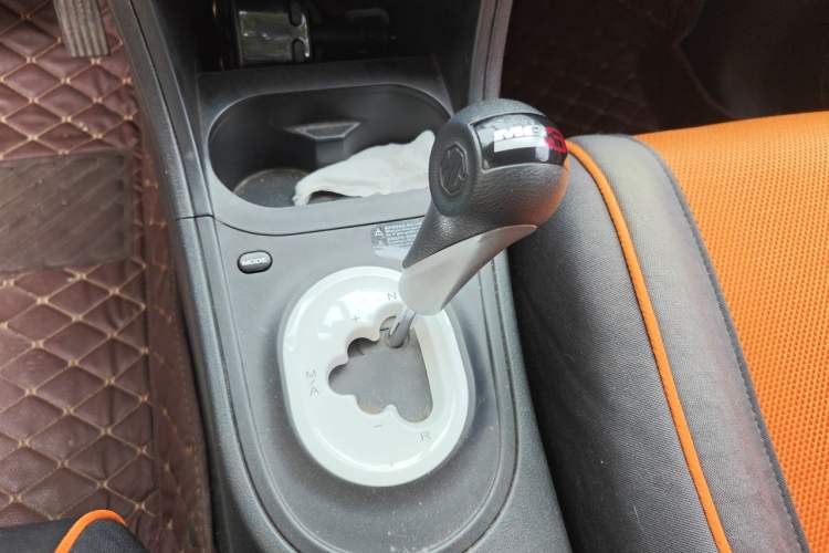Used MG 3SW 2015 1.5L AMT Elite Model Gear Lever