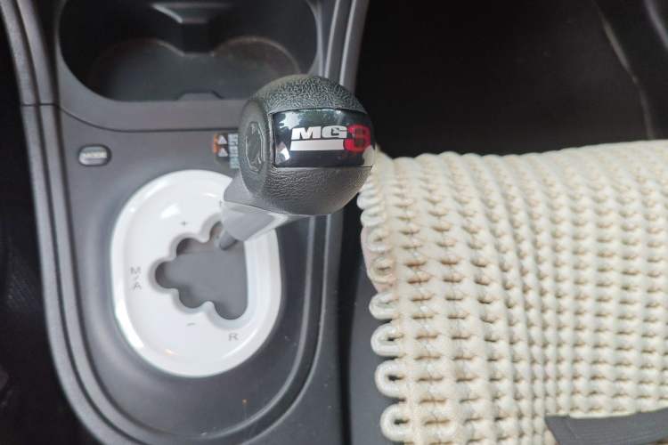 Used MG 3SW 2015 1.5L AMT Elite Model Gear Lever