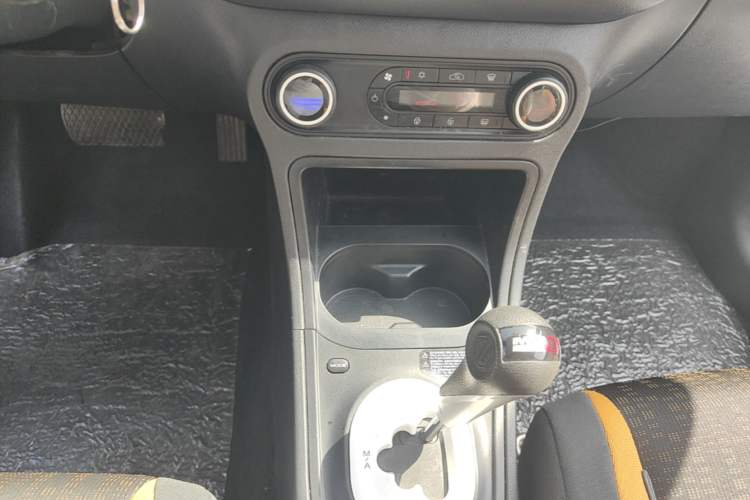 Used MG 3SW 2015 1.5L AMT Elite Model Gear Lever