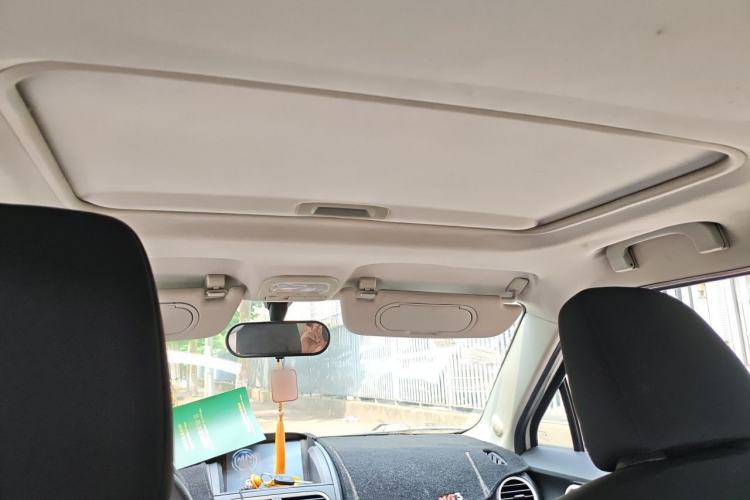 Used MG 3SW 2015 1.5L AMT Elite Model Headliner