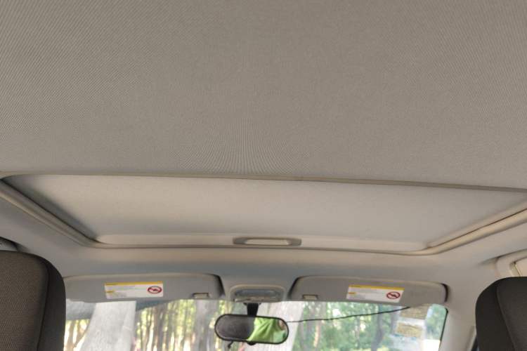 Used MG 3SW 2015 1.5L AMT Elite Model Headliner