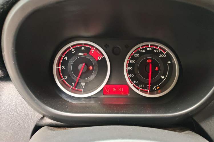 Used MG 3SW 2015 1.5L AMT Elite Model Instrument Cluster