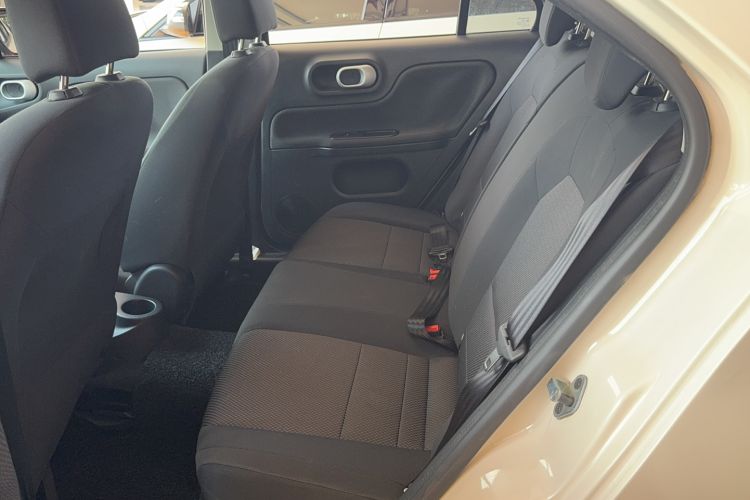 Used MG 3SW 2015 1.5L AMT Elite Model Interior 1