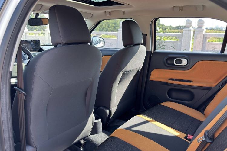 Used MG 3SW 2015 1.5L AMT Elite Model Interior 3