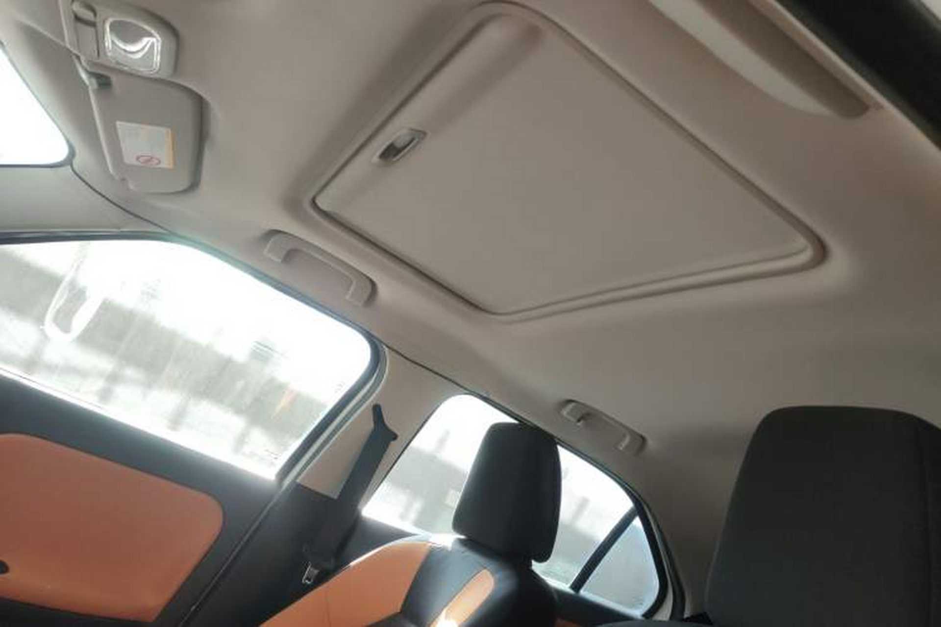 Used MG 3SW 2015 1.5L AMT Elite Model Interior 3