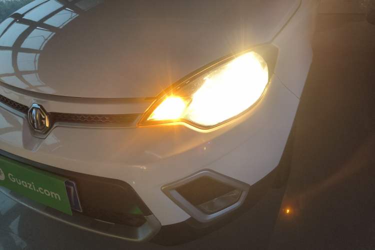 Used MG 3SW 2015 1.5L AMT Elite Model Left Front Headlight