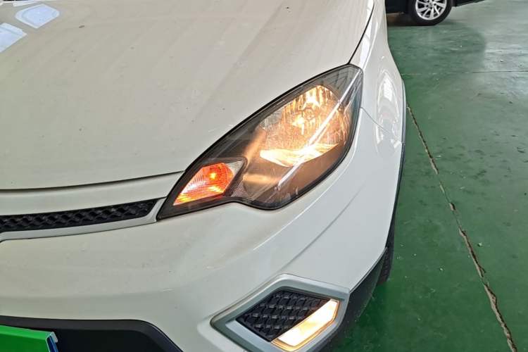 Used MG 3SW 2015 1.5L AMT Elite Model Left Front Headlight