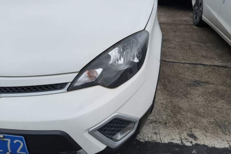 Used MG 3SW 2015 1.5L AMT Elite Model Left Front Headlight