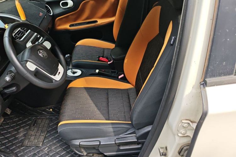 Used MG 3SW 2015 1.5L AMT Elite Model Left Front Seat