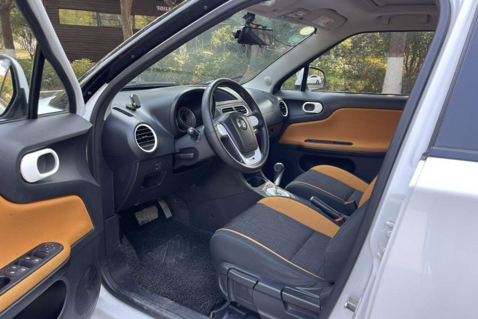 Used MG 3SW 2015 1.5L AMT Elite Model Left Front Seat