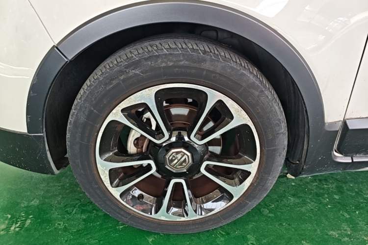 Used MG 3SW 2015 1.5L AMT Elite Model Left Front Wheel Hub