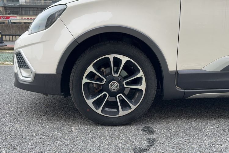 Used MG 3SW 2015 1.5L AMT Elite Model Left Front Wheel Hub