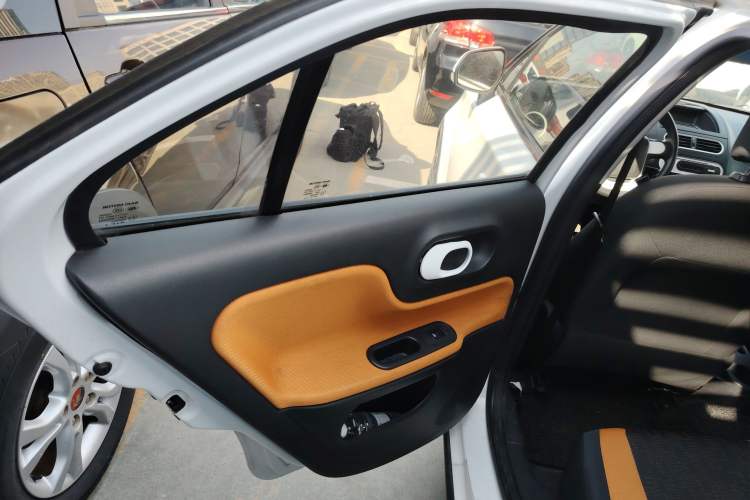 Used MG 3SW 2015 1.5L AMT Elite Model Left Rear Door Interior