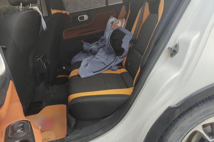 Used MG 3SW 2015 1.5L AMT Elite Model Left Rear Seat