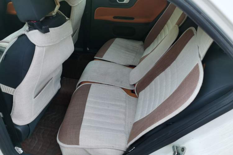 Used MG 3SW 2015 1.5L AMT Elite Model Left Rear Seat