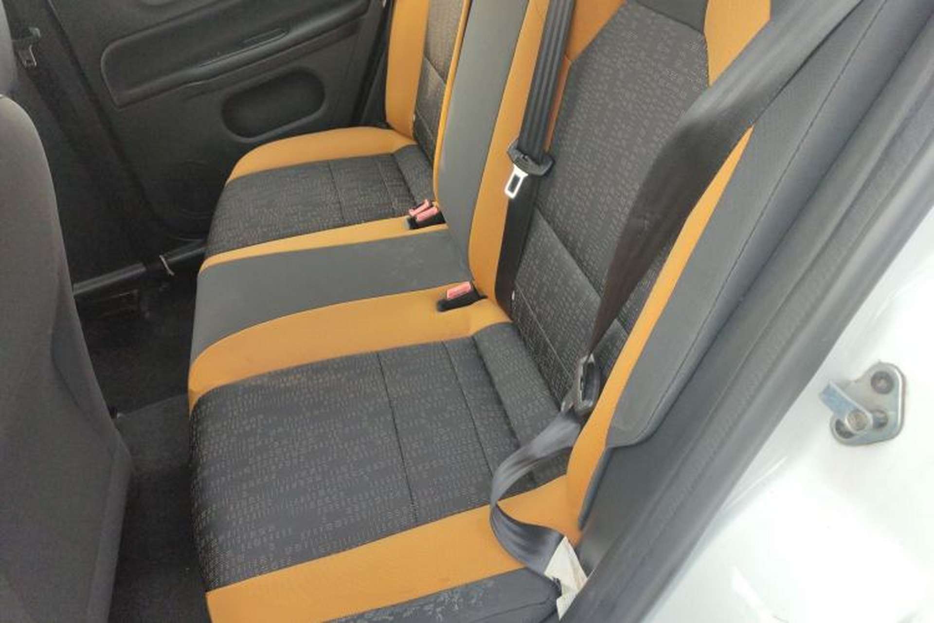 Used MG 3SW 2015 1.5L AMT Elite Model Left Rear Seat