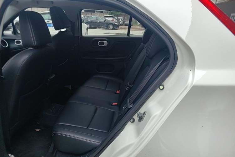 Used MG 3SW 2015 1.5L AMT Elite Model Left Rear Seat