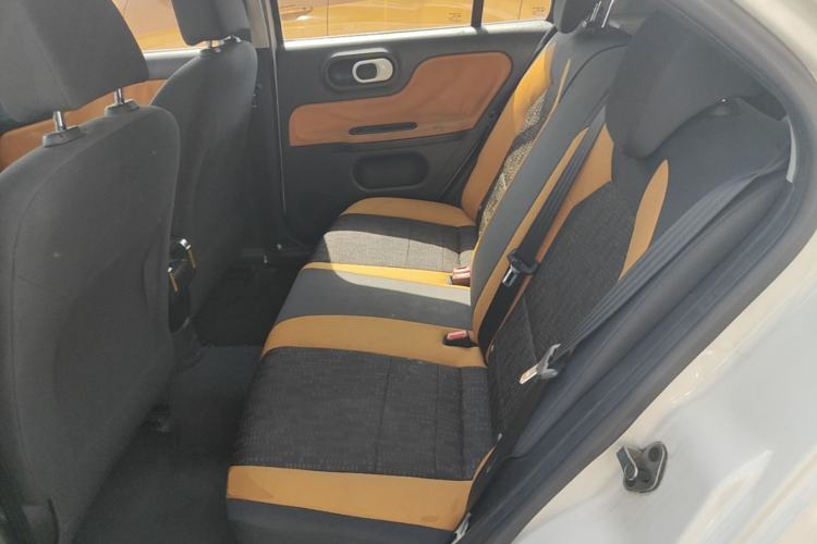 Used MG 3SW 2015 1.5L AMT Elite Model Left Rear Seat