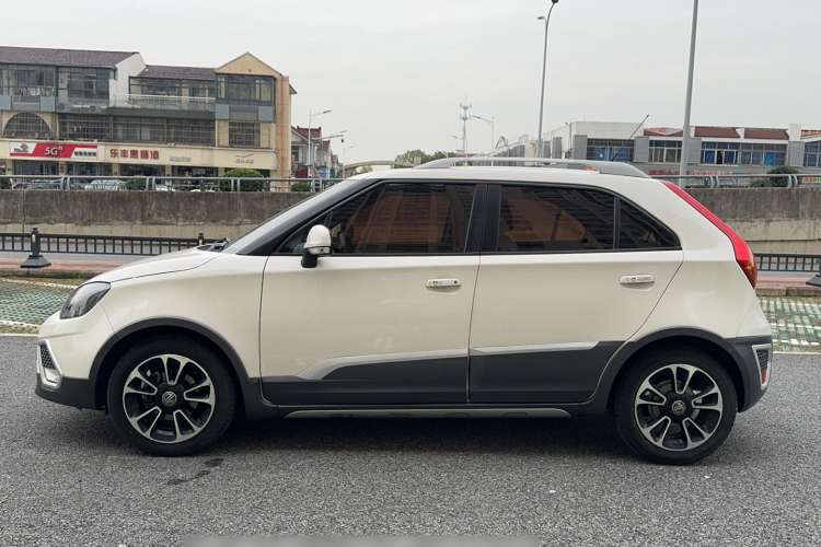 Used MG 3SW 2015 1.5L AMT Elite Model Left Side