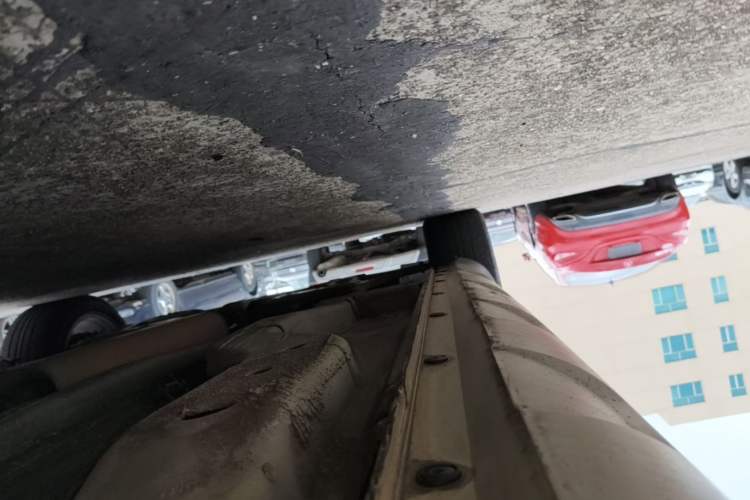 Used MG 3SW 2015 1.5L AMT Elite Model Left Side Sill