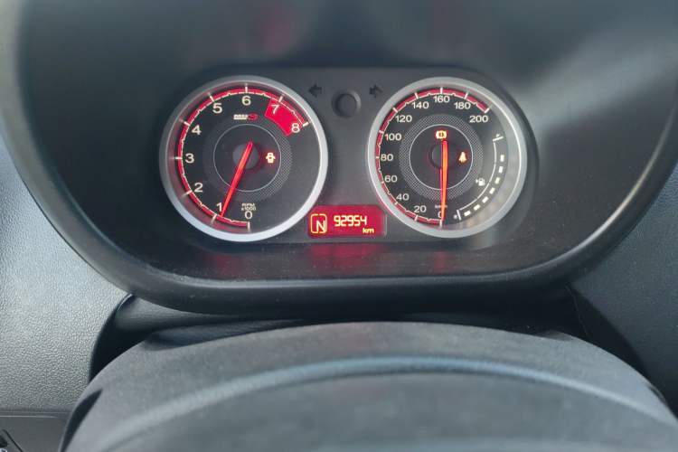 Used MG 3SW 2015 1.5L AMT Elite Model Odometer Close Up