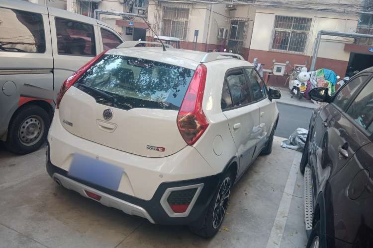 Used MG 3SW 2015 1.5L AMT Elite Model Rear Right 45 Deg