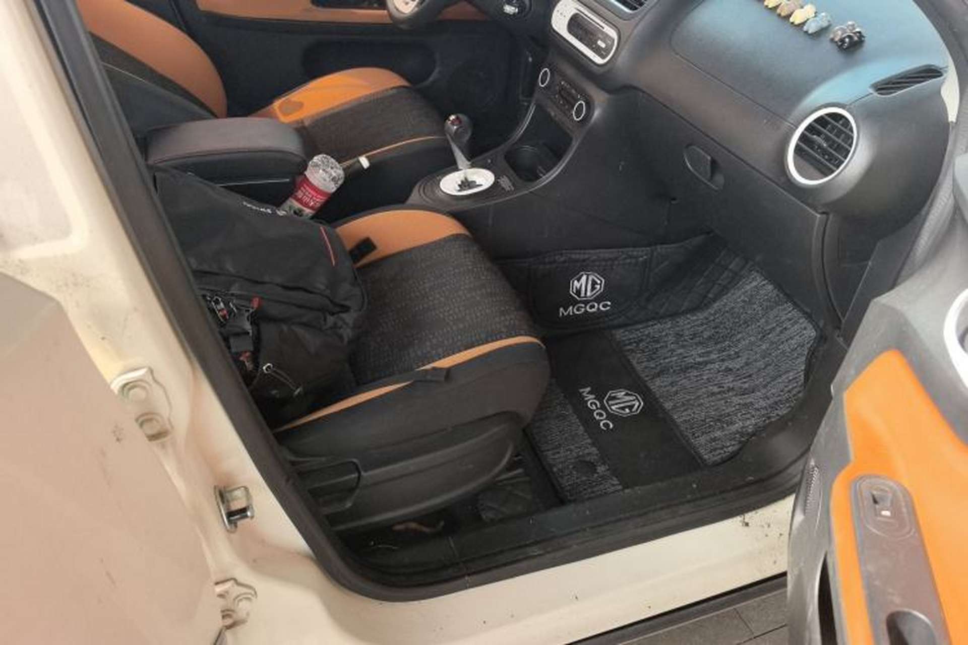 Used MG 3SW 2015 1.5L AMT Elite Model Right Front Seat