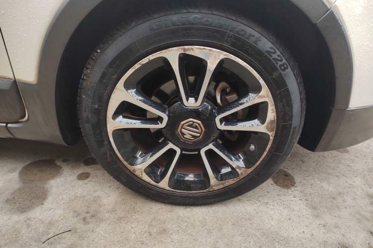 Used MG 3SW 2015 1.5L AMT Elite Model Right Front Wheel Hub