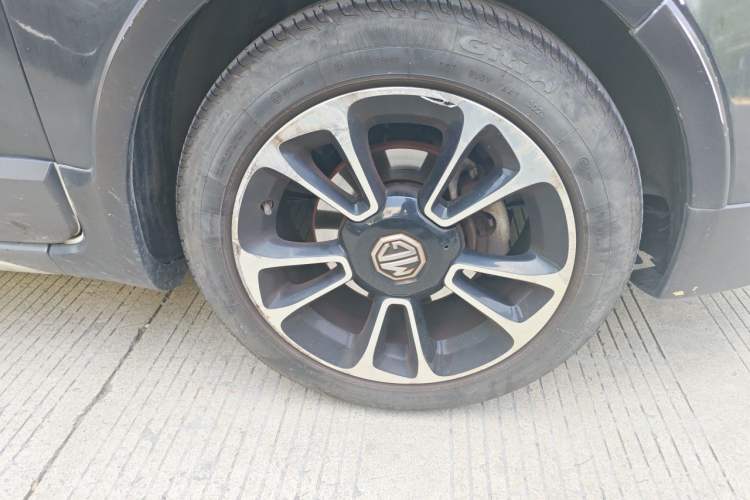 Used MG 3SW 2015 1.5L AMT Elite Model Right Front Wheel Hub
