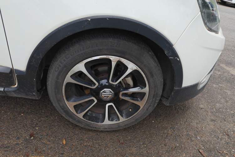 Used MG 3SW 2015 1.5L AMT Elite Model Right Front Wheel Hub