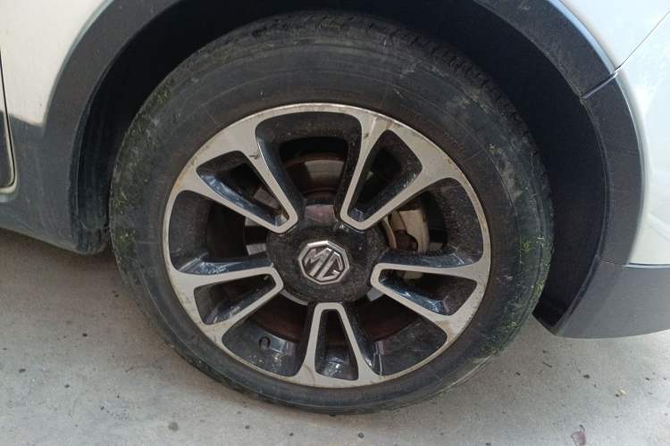 Used MG 3SW 2015 1.5L AMT Elite Model Right Front Wheel Hub