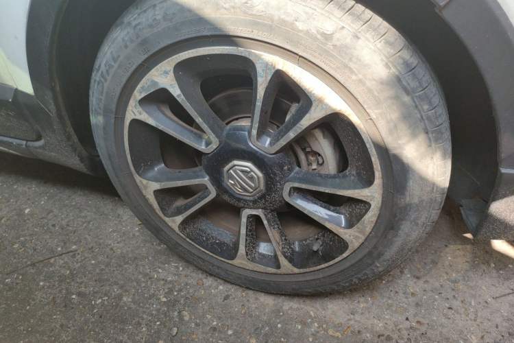Used MG 3SW 2015 1.5L AMT Elite Model Right Front Wheel Hub