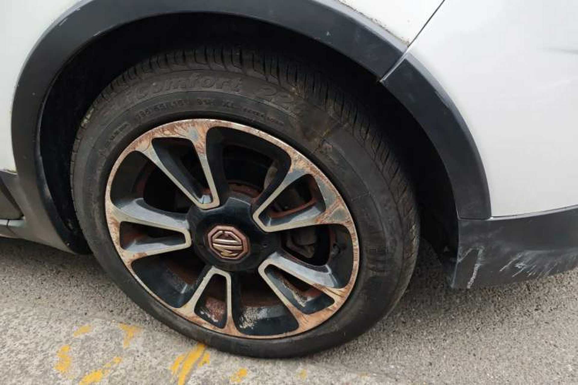 Used MG 3SW 2015 1.5L AMT Elite Model Right Front Wheel Hub