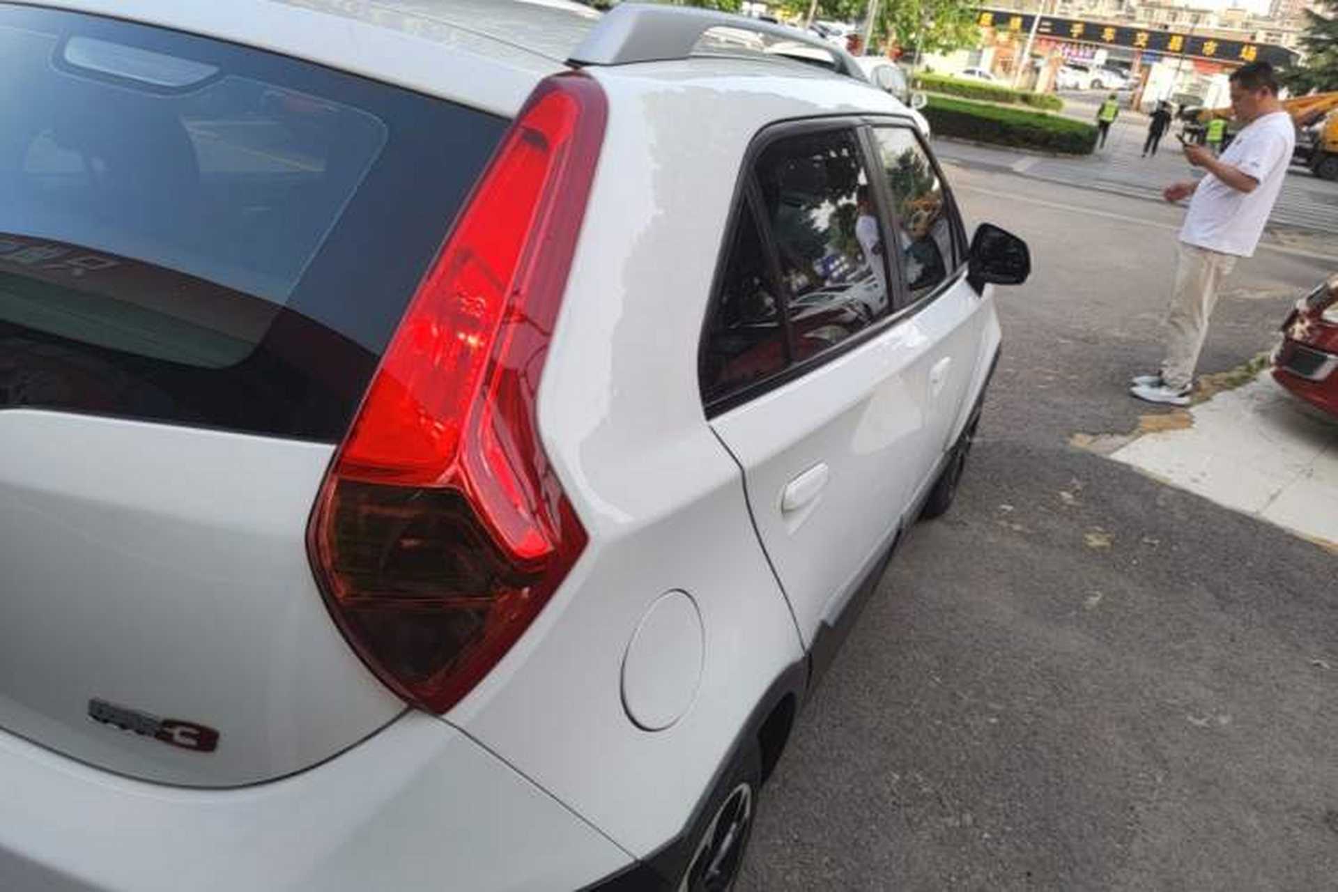 Used MG 3SW 2015 1.5L AMT Elite Model Right Rear Taillight