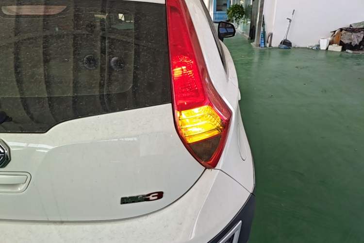 Used MG 3SW 2015 1.5L AMT Elite Model Right Rear Taillight