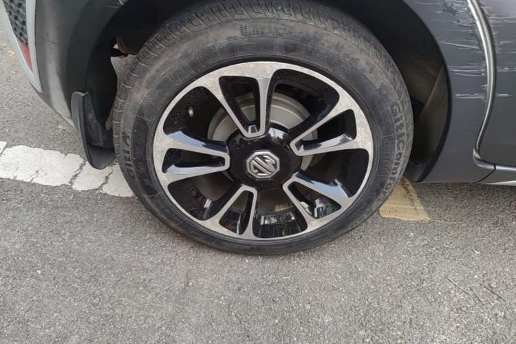 Used MG 3SW 2015 1.5L AMT Elite Model Right Rear Wheel Hub