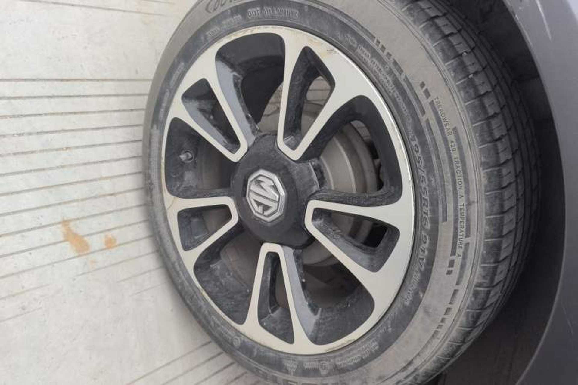 Used MG 3SW 2015 1.5L AMT Elite Model Right Rear Wheel Hub