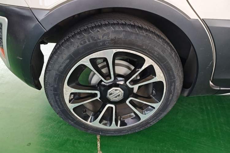 Used MG 3SW 2015 1.5L AMT Elite Model Right Rear Wheel Hub