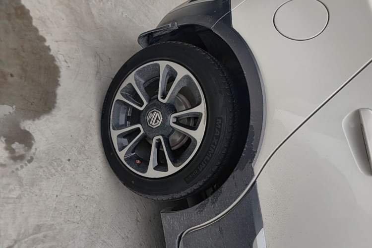 Used MG 3SW 2015 1.5L AMT Elite Model Right Rear Wheel Hub