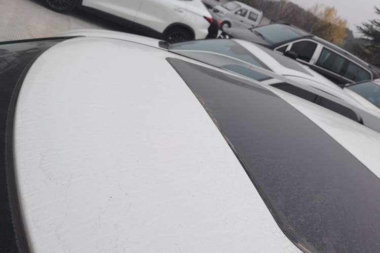 Used MG 3SW 2015 1.5L AMT Elite Model Roof