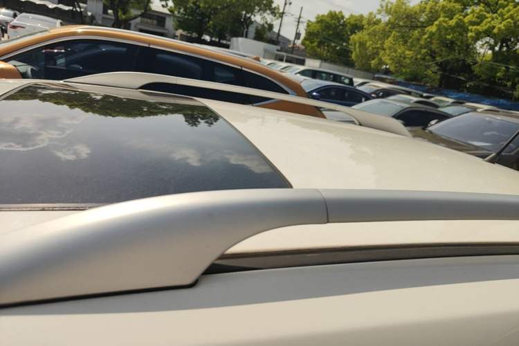 Used MG 3SW 2015 1.5L AMT Elite Model Roof