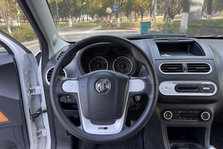 Used MG 3SW 2015 1.5L AMT Elite Model Steering Wheel