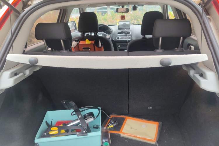Used MG 3SW 2015 1.5L AMT Elite Model Trunk