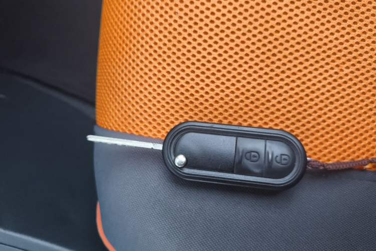 Used MG 3SW 2015 1.5L AMT Elite Model Vehicle Key
