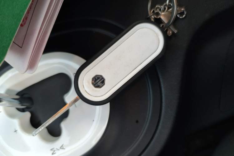 Used MG 3SW 2015 1.5L AMT Elite Model Vehicle Key